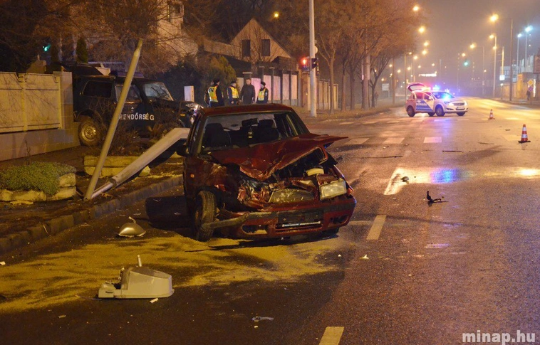 Baleset a Lévay és Szilágyi utca kereszteződésében