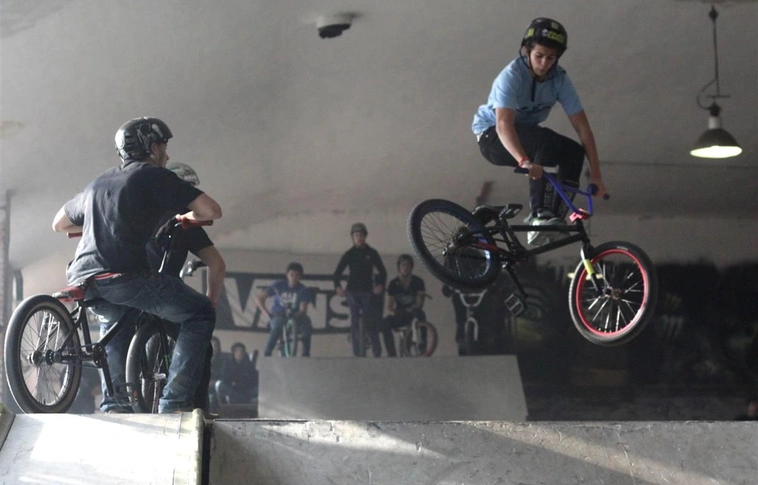Vans Halloween BMX verseny a Factory Arénában