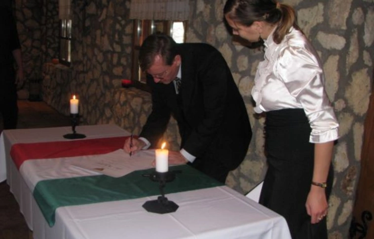 Bor Klaszter