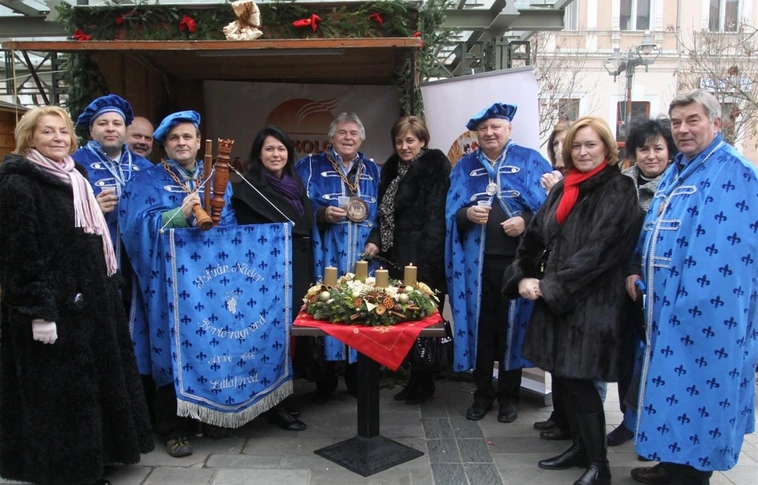 Civil karácsony