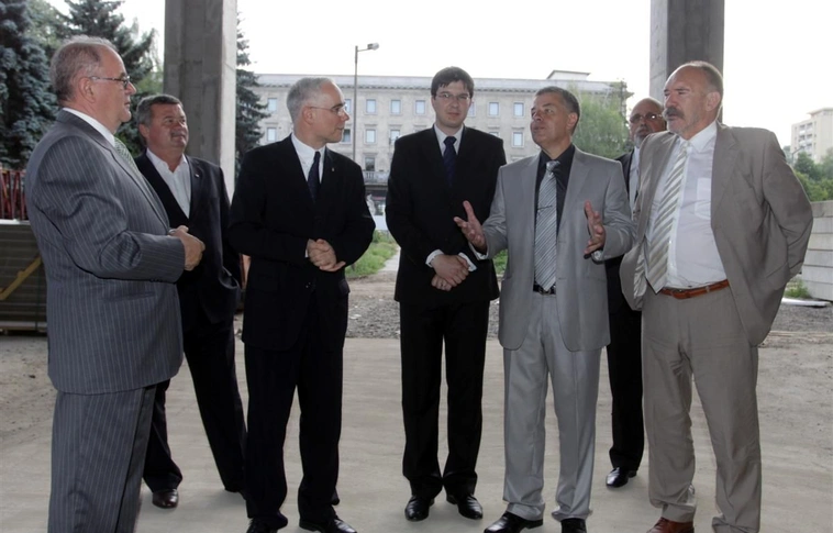 Miniszteri bejárás a Csillagpontban