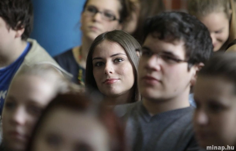 Csodák aulája a Zrínyiben