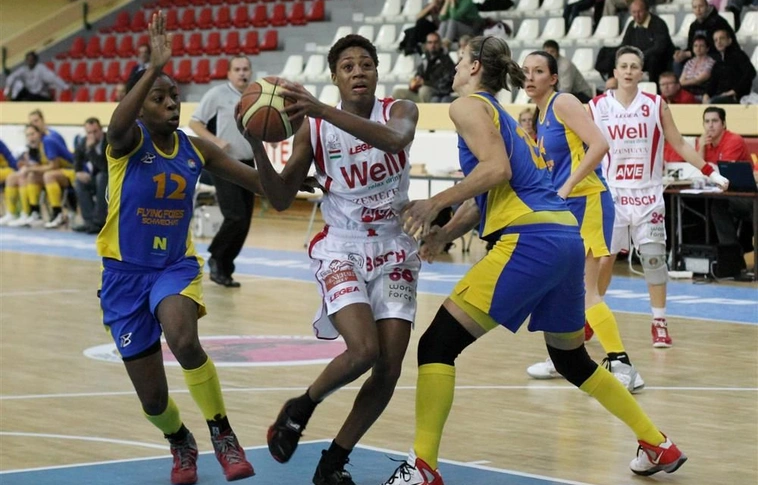 DKSK-Miskolc - Flying Foxes SVS Post Wien