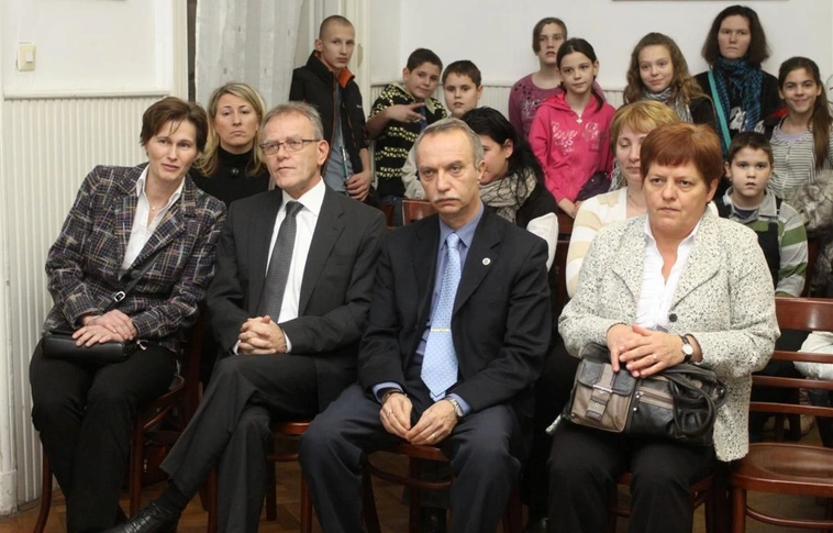 Karácsony előtti segítség