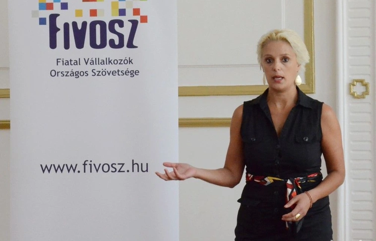 Fiatalok vállalkozását támogatják