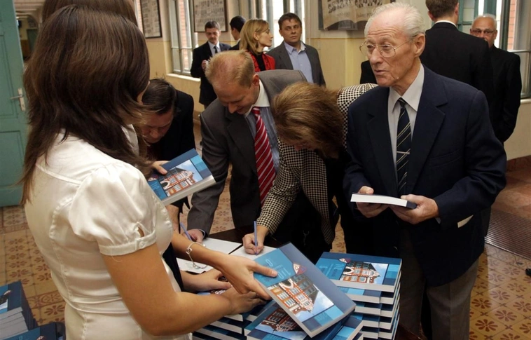 Centenárium: 100 éves a Földes épülete