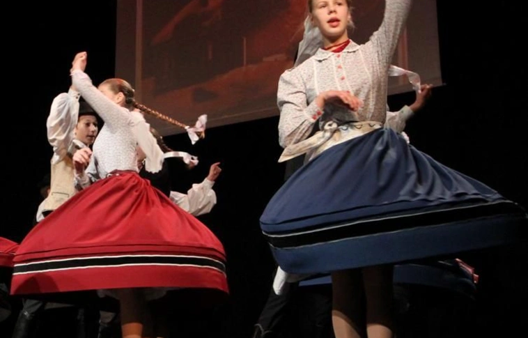 Szépkorúak Karácsonya a Művészetek Házában