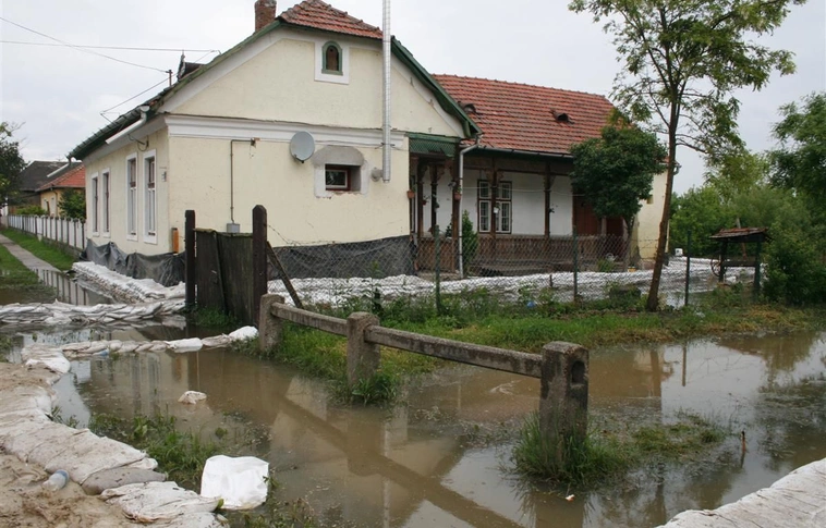 Árvízhelyzet Ónodon
