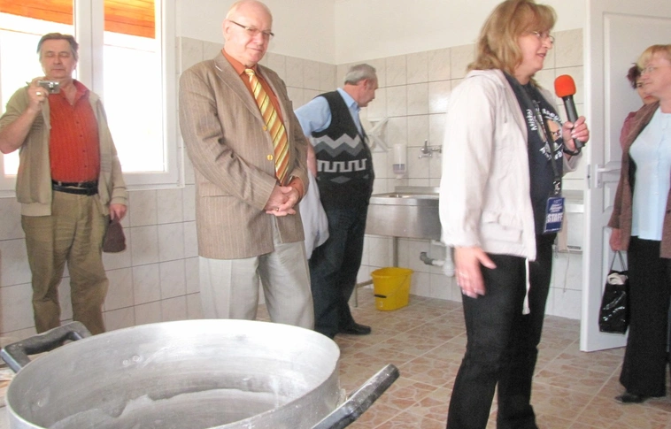 Ünnepélyes bemutató a Miskolci Állatsegítő Alapítvány új menhelyén