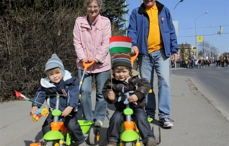 Ünnepi koszorúzások Miskolcon