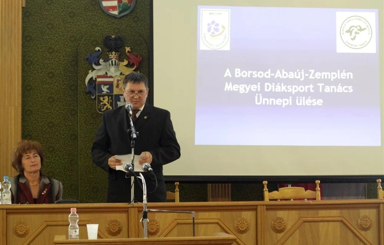 A Megyei Diáksport Tanács díjátadó ünnepsége a megyeházán