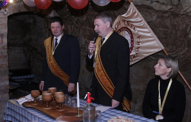 Miskolczi Pincék Asztaltársasága - közgyűlés