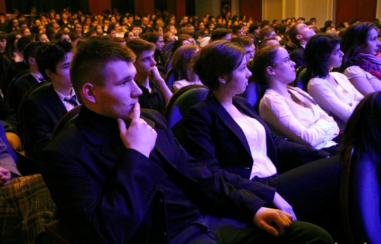 A Muzsikás együttes ifjúsági koncertje a Művészetek Házában