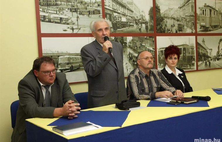 Díjazták az MVK balesetmentes sofőrjeit