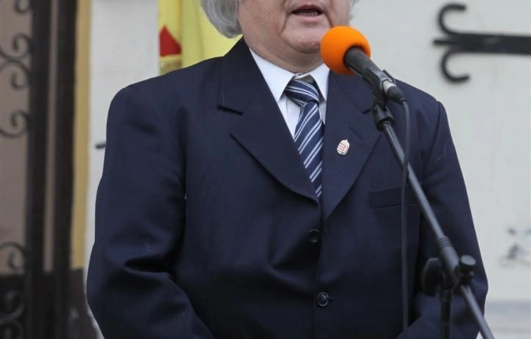 Megemlékezés Nagy Imre emléktáblájánál