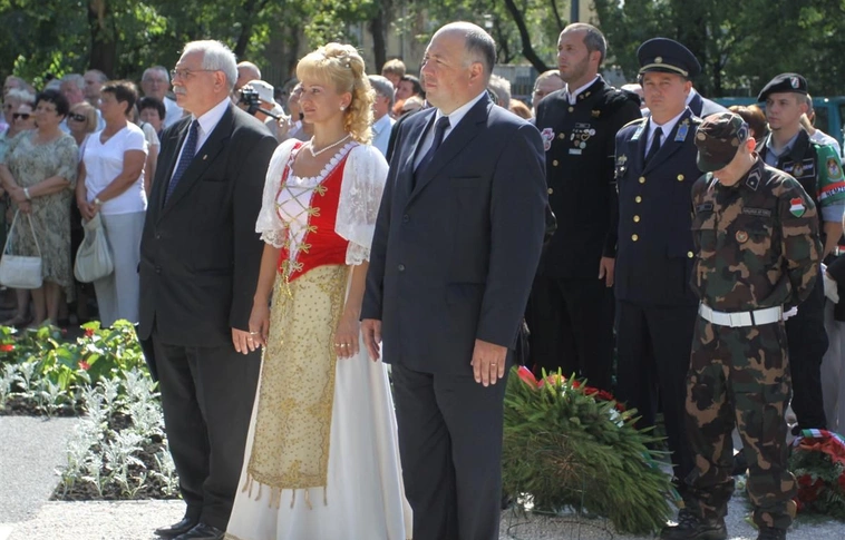 Felavatták a miskolci Országzászlót
