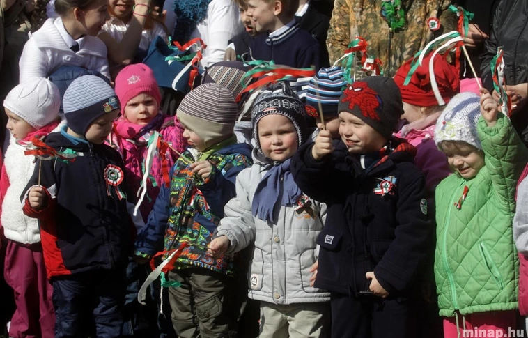 Ünnepi megemlékezést tartottak a diósgyőri országzászlónál