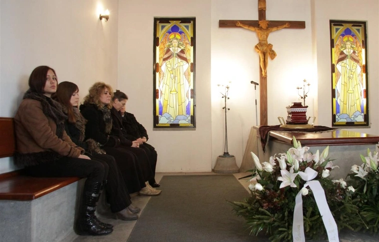 Eltemették Sallós Gábort