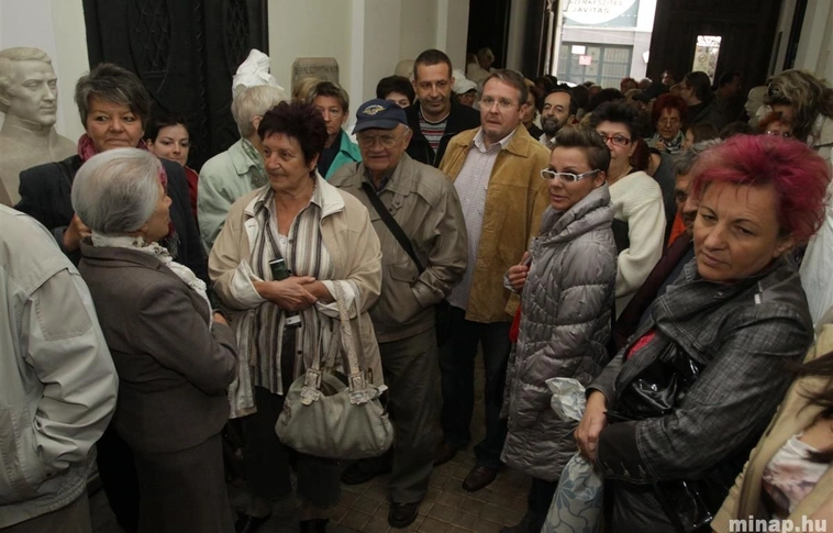 Secco falka a Pincehely galériában