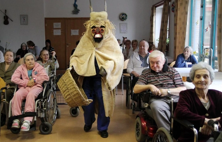 Farsang a Szépkorúak Házában