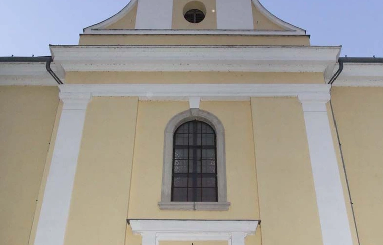 Feltámadási körmenet a Szent Anna templomban