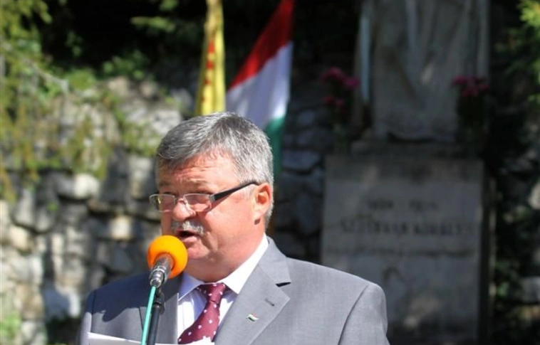 Megemlékezés Felsőhámorban