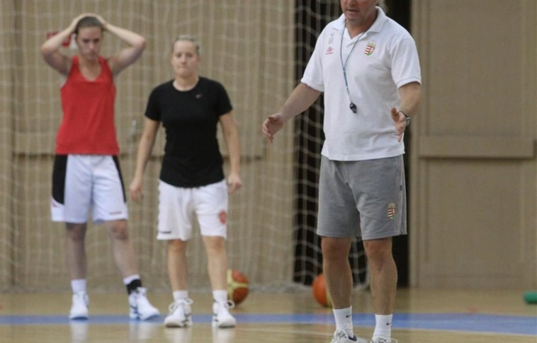 Edzésben az U18