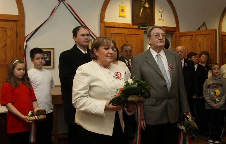 Ünnepség a Gárdonyiban