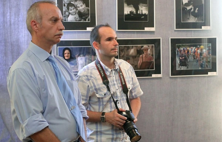A Magyar Fotográfia Napja alkalmából a Diósgyőri Vasas Fotóművészeti Kör Gyűjteményes kiállítása