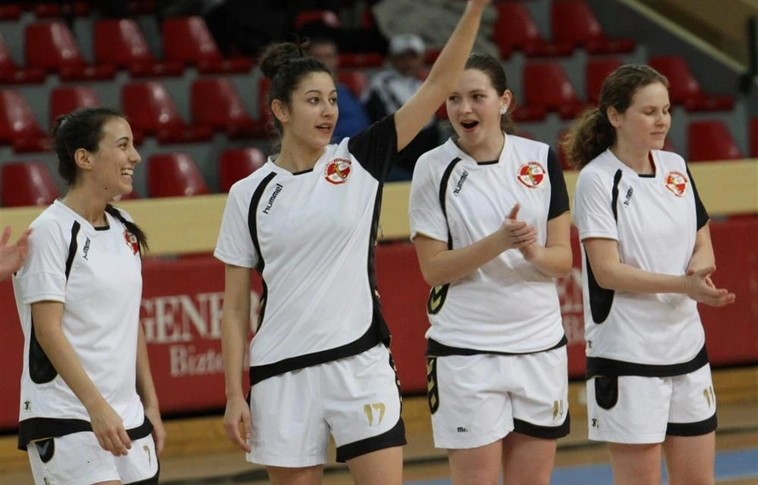 DVTK-Vénusz-Szabadidőközpont ; Astra Kiskunfélegyháza: 2 -6 (1-3)