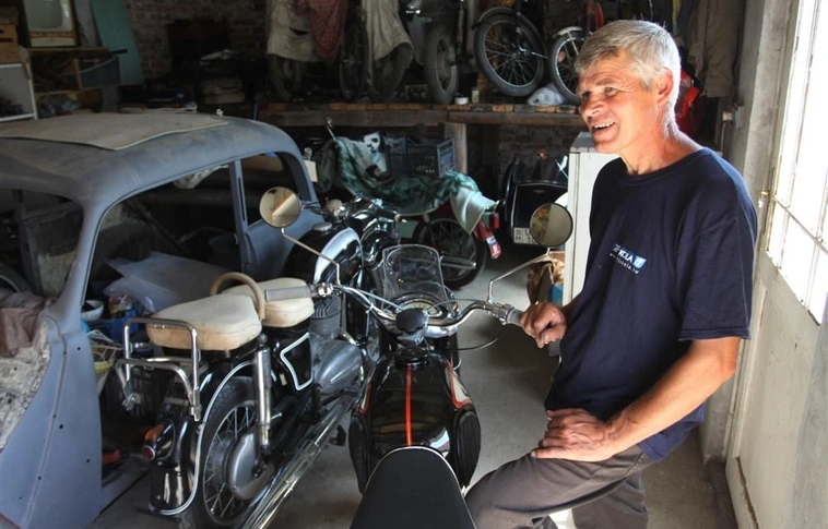 Somogyi Zoltán és veterán Opel Kadettje