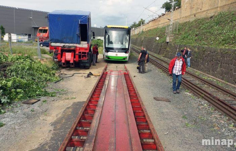 Útra kelt Pilsenből az új miskolci villamos