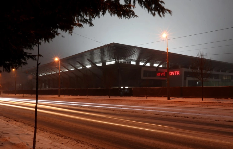 DVTK stadion esti kivilágításban