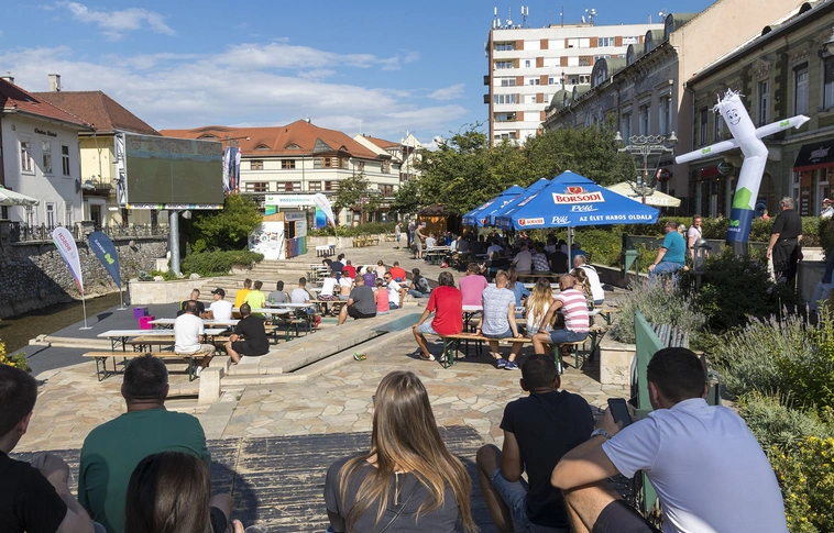 Foci Terasz szombat