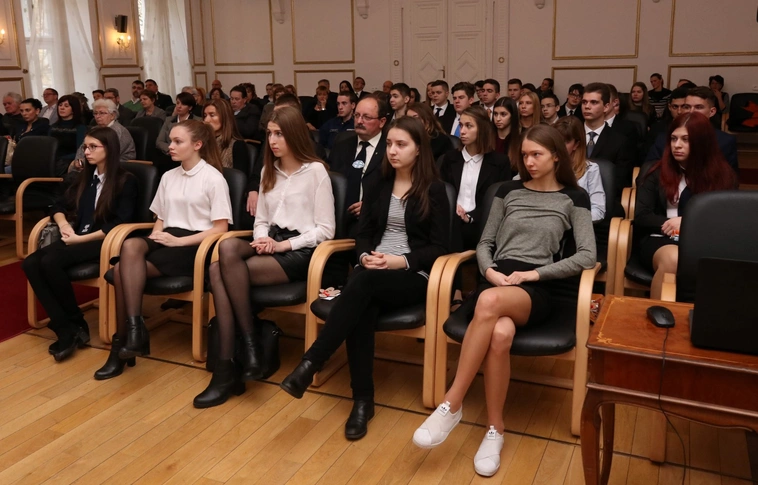 Kiváló tanulók díjátadó ünnepsége a városházán