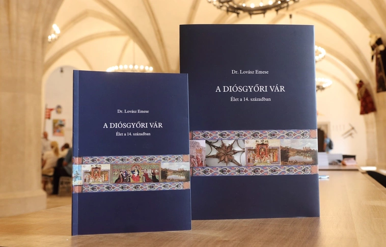 Lovász Emese könyvbemutatója a Diósgyőri Vár lovagtermében