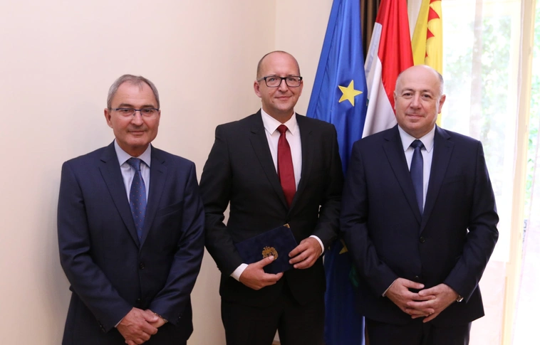Nagy Ákos önkormányzati képviselő átvette megbízólevelét