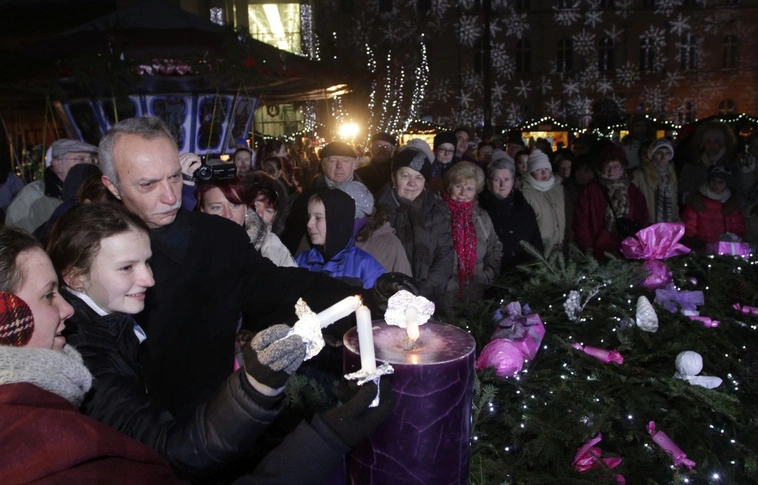 adventi_gyertyagyujtas_pfliegler 2016.12.04