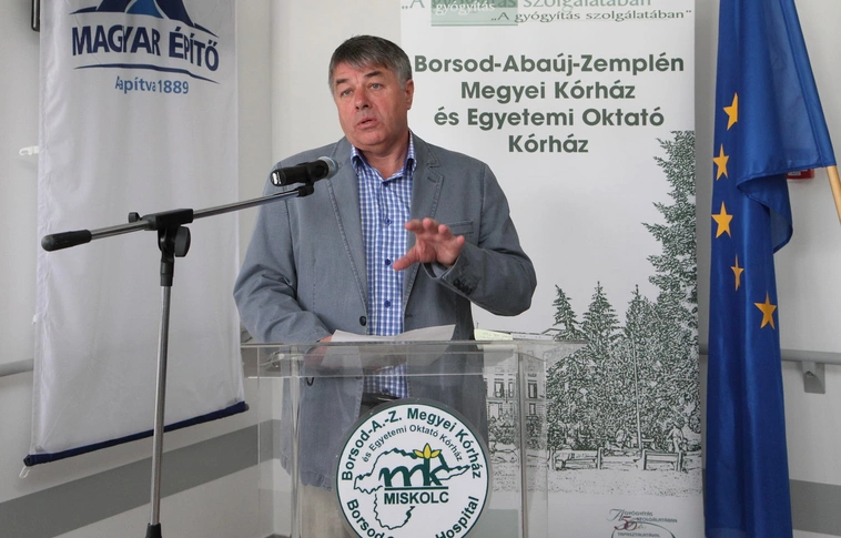 Költözhet a szülészet a megyei kórházban