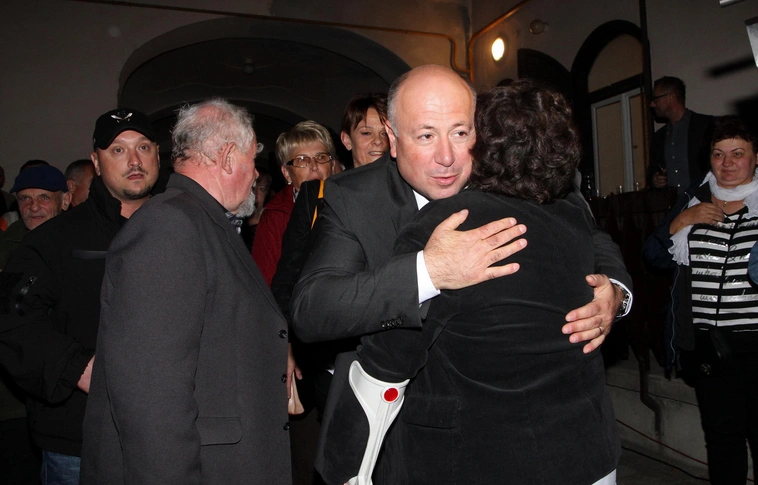 Fidesz-Kdnp győzelem - Kriza Ákos polgármester