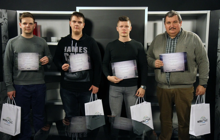 fotopalyazat_led 2016.12.01