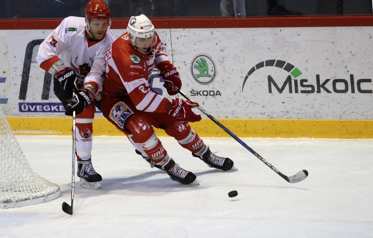 DVTK Jegesmedvék - Dunaújvárosi Acélbikák: 4-3