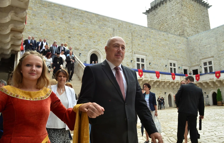 Átadták a Lovagi Tornák Terét