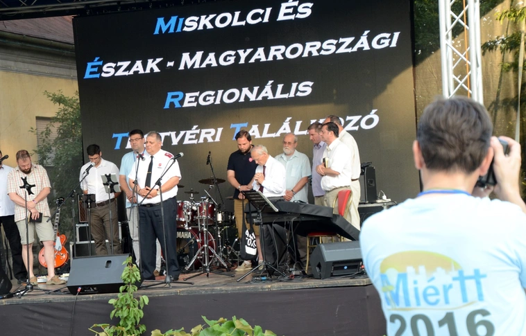 MIÉRTT 2016