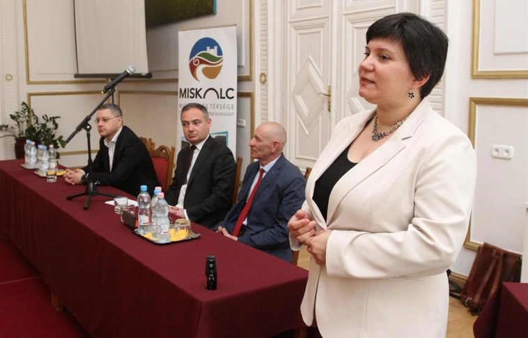 Mosoly Program díjátadó a városházán