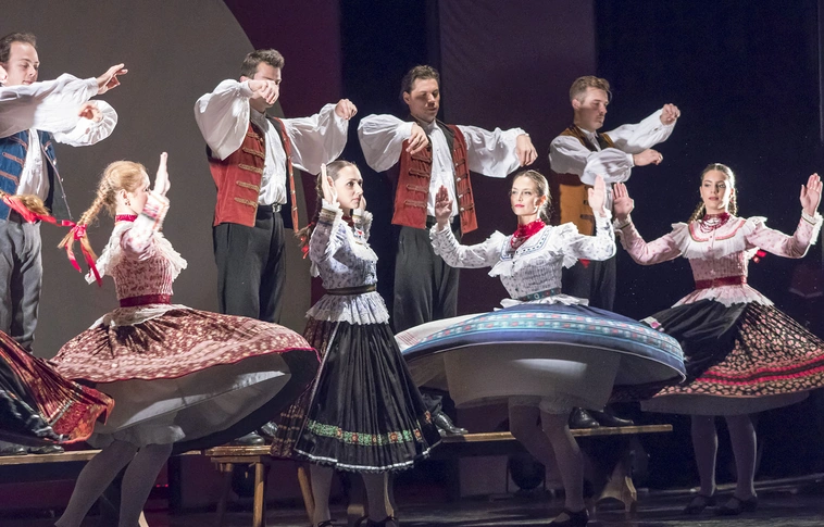 Operafesztivál szombat - Nyári Színház