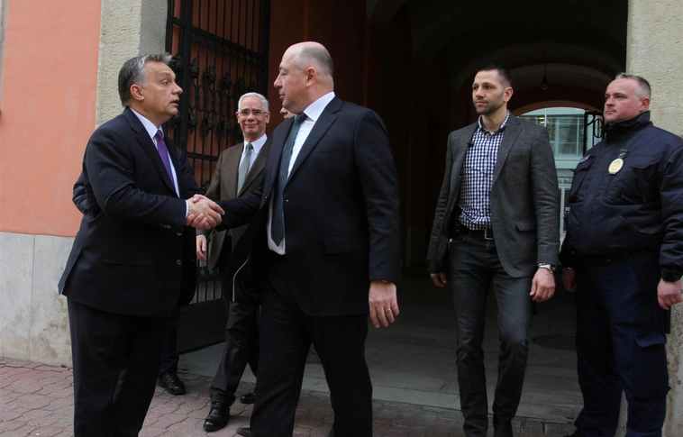 Orbán Viktor a miskolci városházán