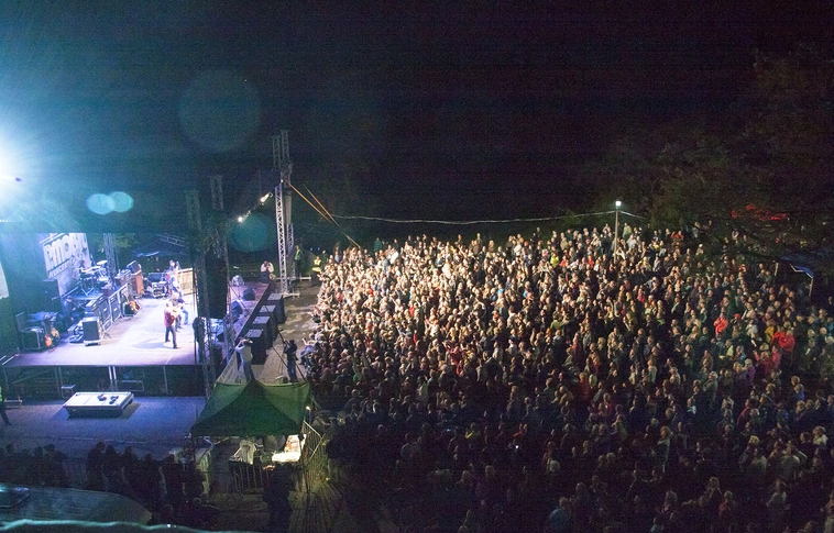 P.Mobil koncert - Borangolás