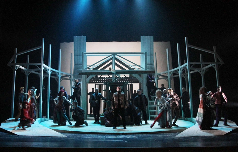 Operapremier : Rigoletto a Nagyszínházban
