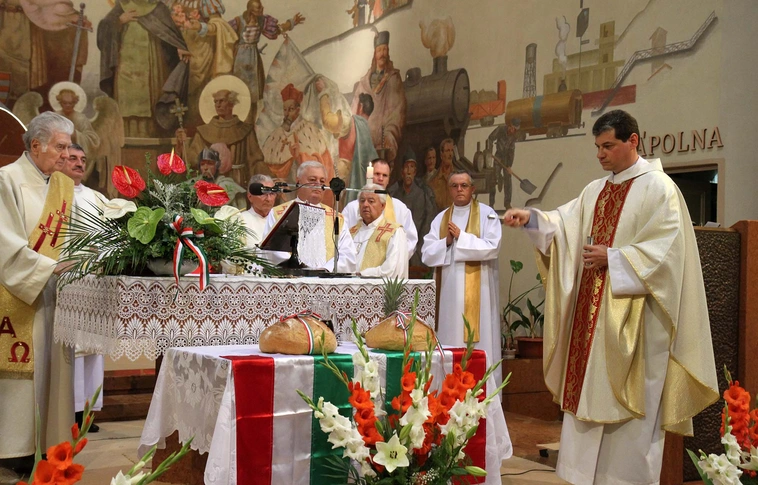 Ünnepi szentmise és búcsú a Selyemréti Szent István templomban